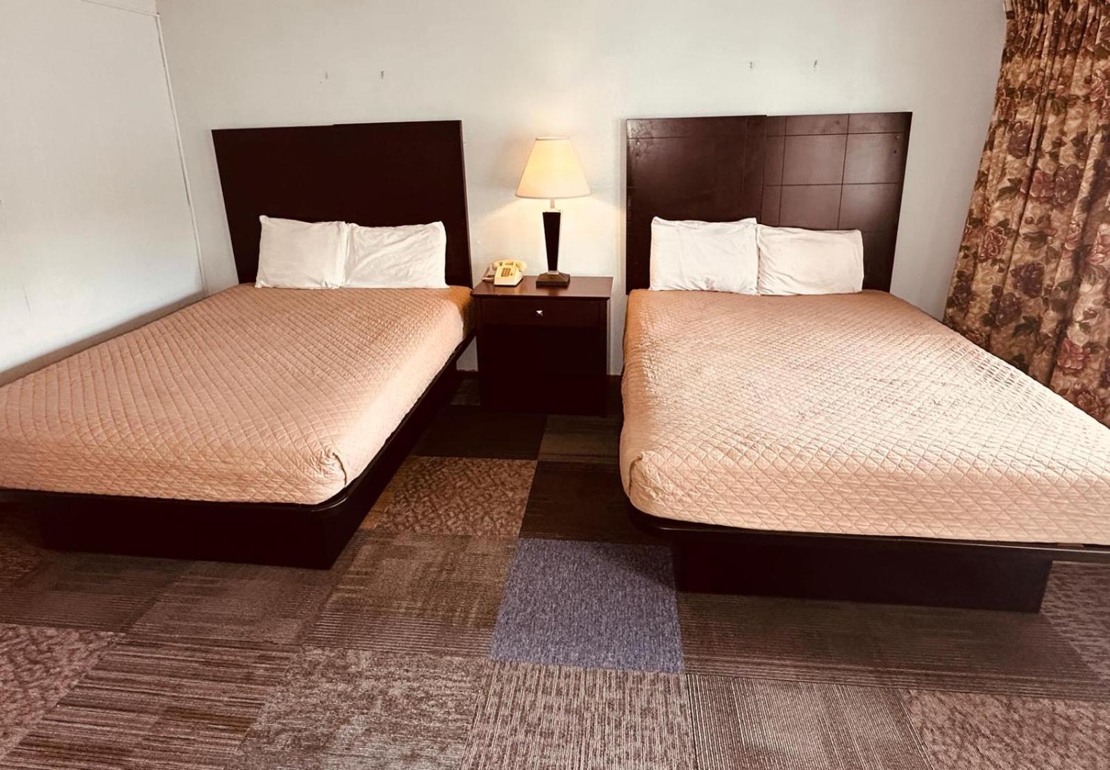 Amerivu Inn & Suites - St Croix Falls Saint Croix Falls 외부 사진