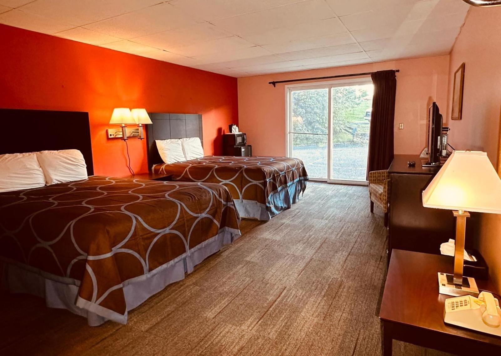 Amerivu Inn & Suites - St Croix Falls Saint Croix Falls 외부 사진