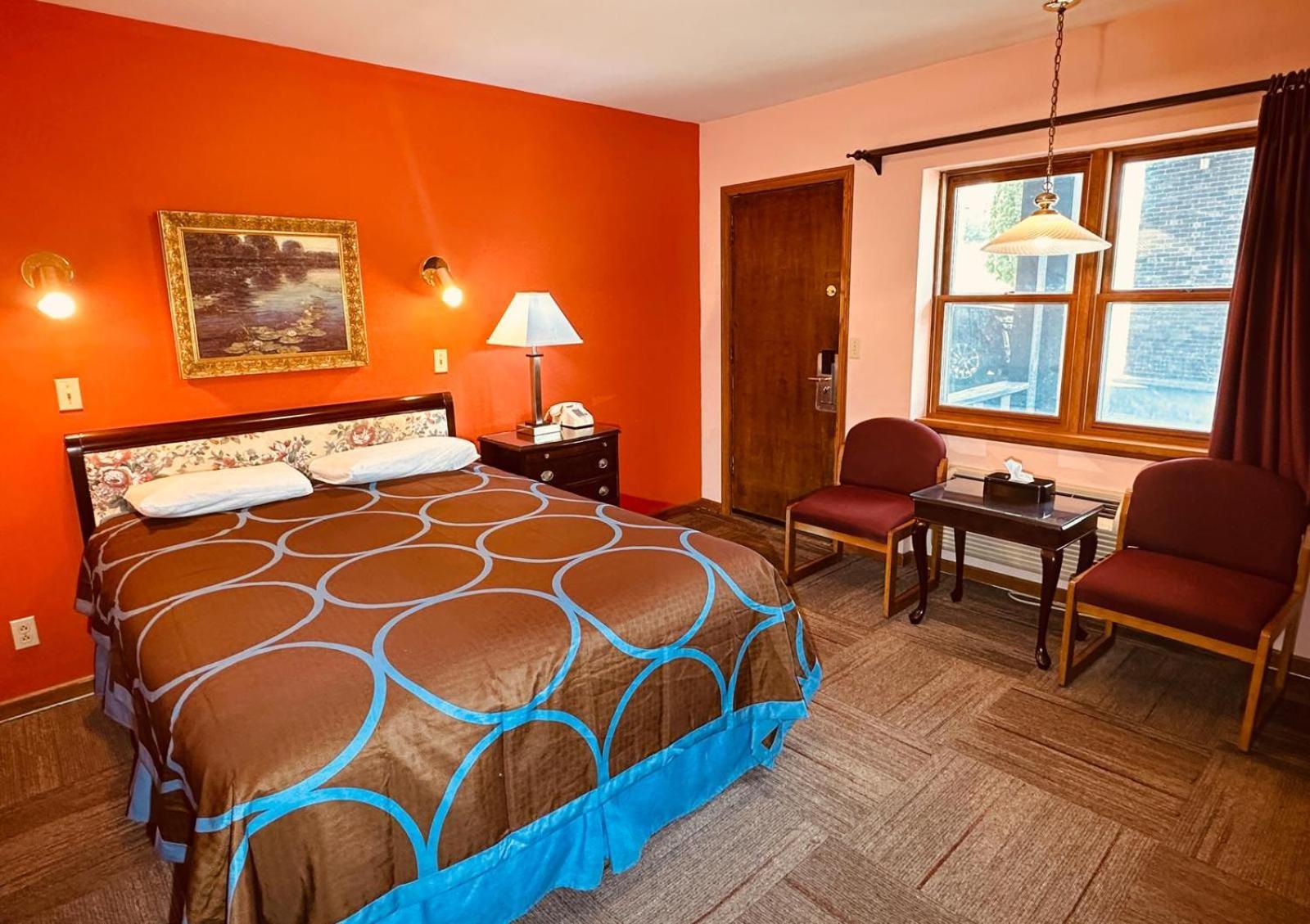 Amerivu Inn & Suites - St Croix Falls Saint Croix Falls 외부 사진