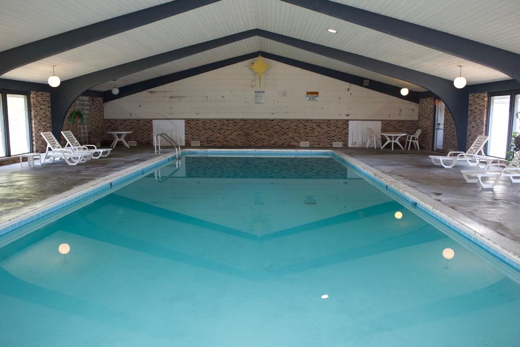 Amerivu Inn & Suites - St Croix Falls Saint Croix Falls 외부 사진