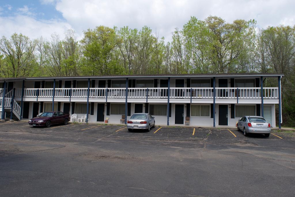 Amerivu Inn & Suites - St Croix Falls Saint Croix Falls 외부 사진