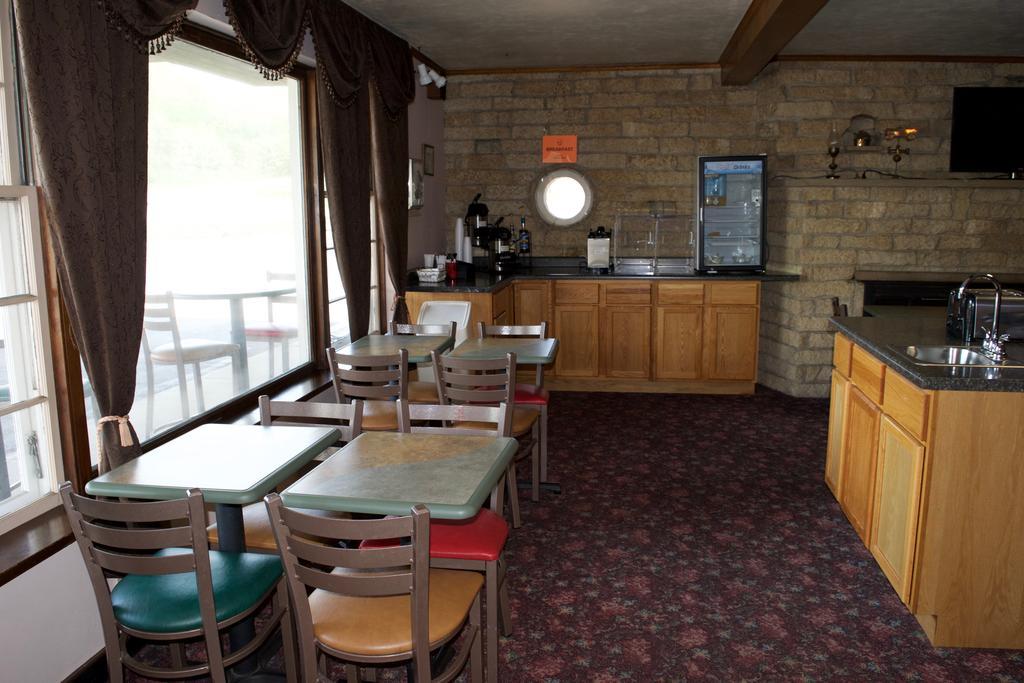 Amerivu Inn & Suites - St Croix Falls Saint Croix Falls 외부 사진